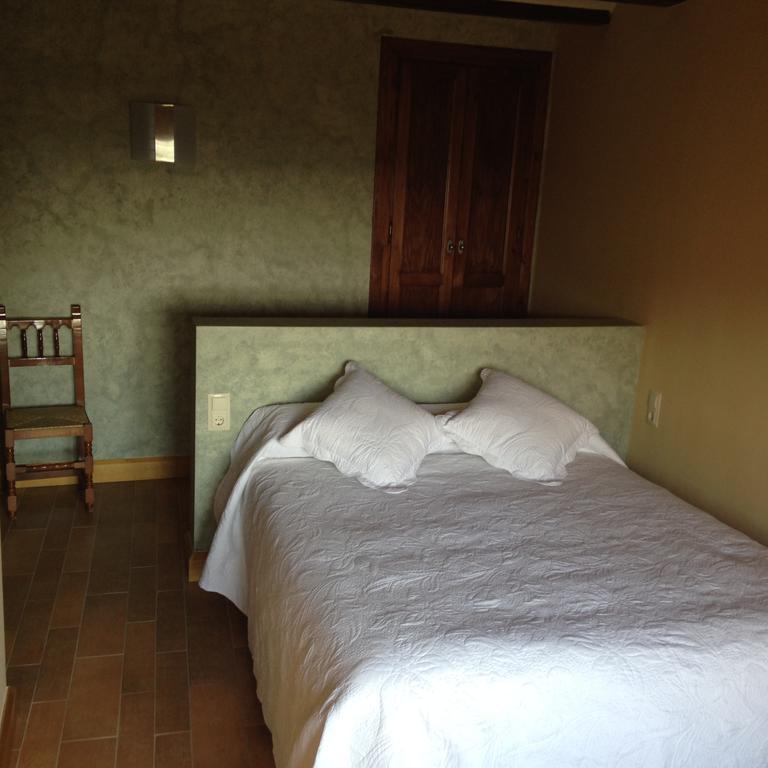 Casa Jabonero Hostel Alquezar Ruang foto